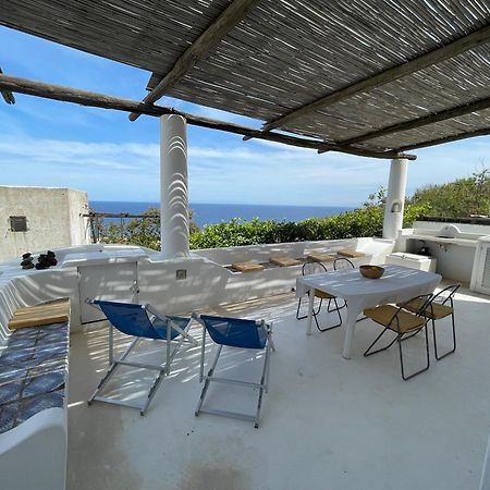 Limoneto Apartment Стромболи Екстериор снимка